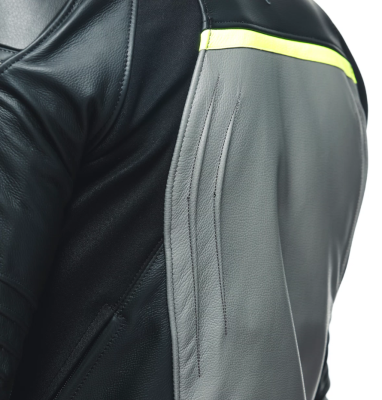 Мотокуртка кожаная