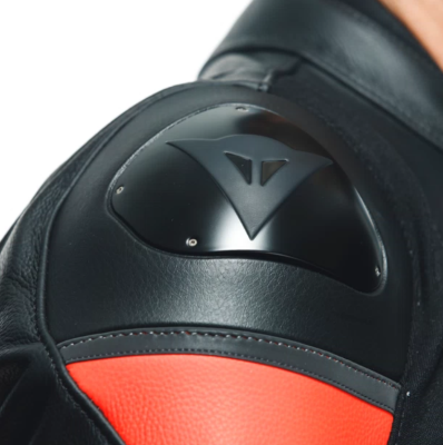 Мотокуртка кожаная