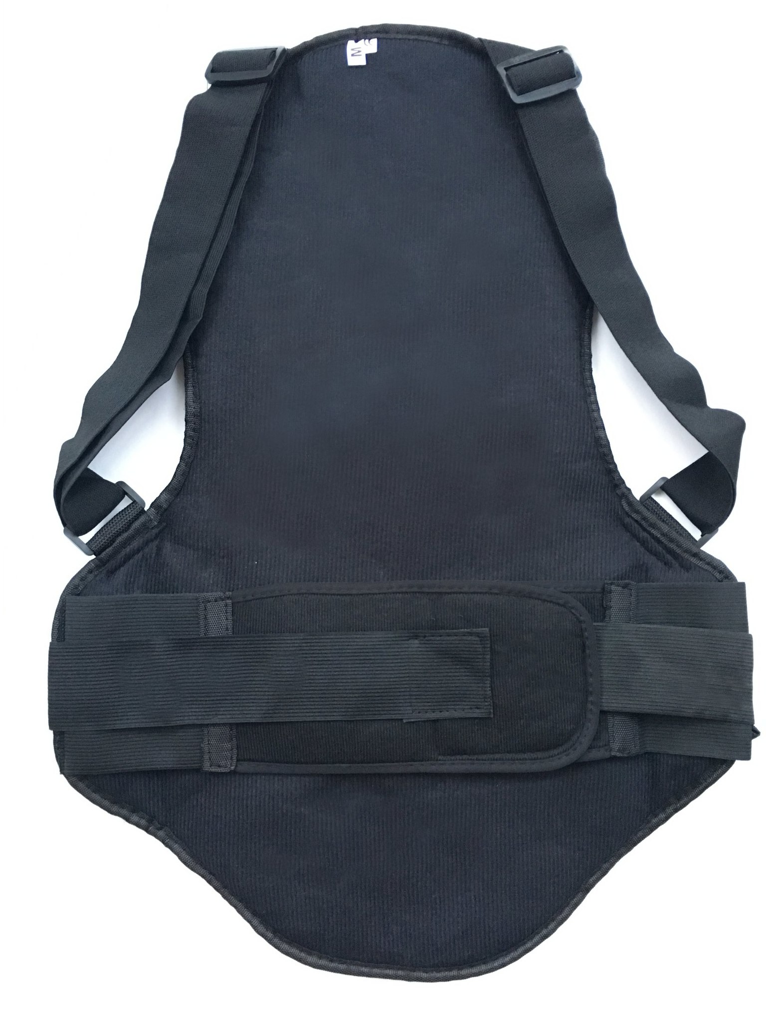 Protection kit зад. городской велосипедный шлем. Protection n. Protection n. мотоциклетный шейный бандаж.