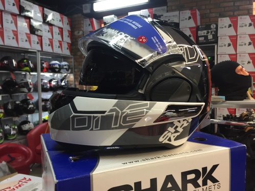 SHARK Мотошлем EVO-ONE 2 SLASHER WKS Белый/Черный/Серый фото в интернет-магазине FrontFlip.Ru
