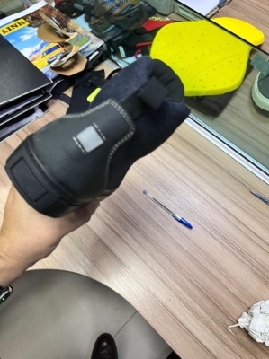 MCP Мотоботы Fast черный витринный фото в интернет-магазине FrontFlip.Ru