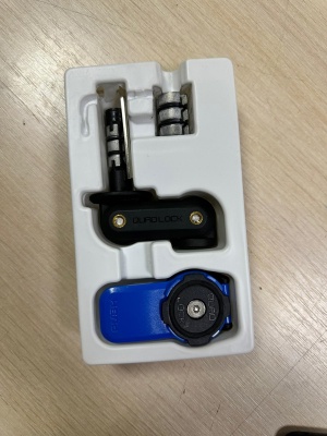 Держатель для телефона в ТРАВЕРСУ Moto Holder синий фото в интернет-магазине FrontFlip.Ru