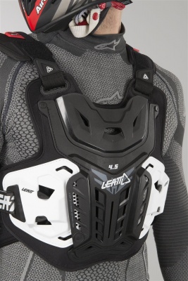 Защита панцирь Leatt Chest Protector 4.5 Black фото в интернет-магазине FrontFlip.Ru